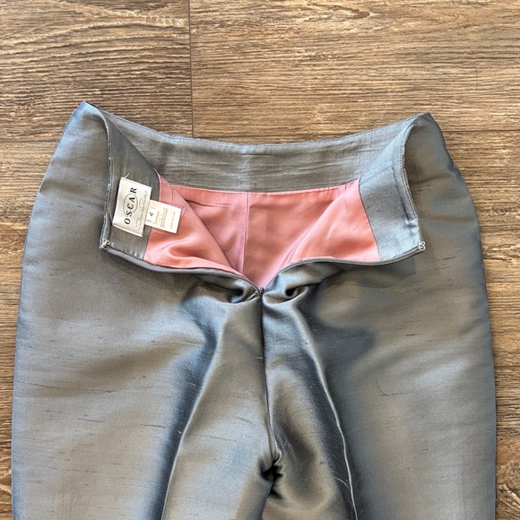 Oscar de la Renta 100% Silk Silver High-Waisted Pleated Taper Pants Size 4 VTG - Picture 14 of 14